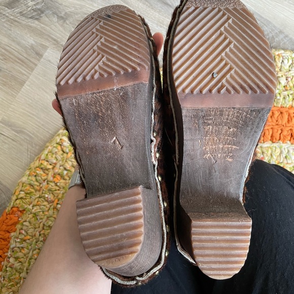 Leopard print pony hair clogs - Picture 6 of 6